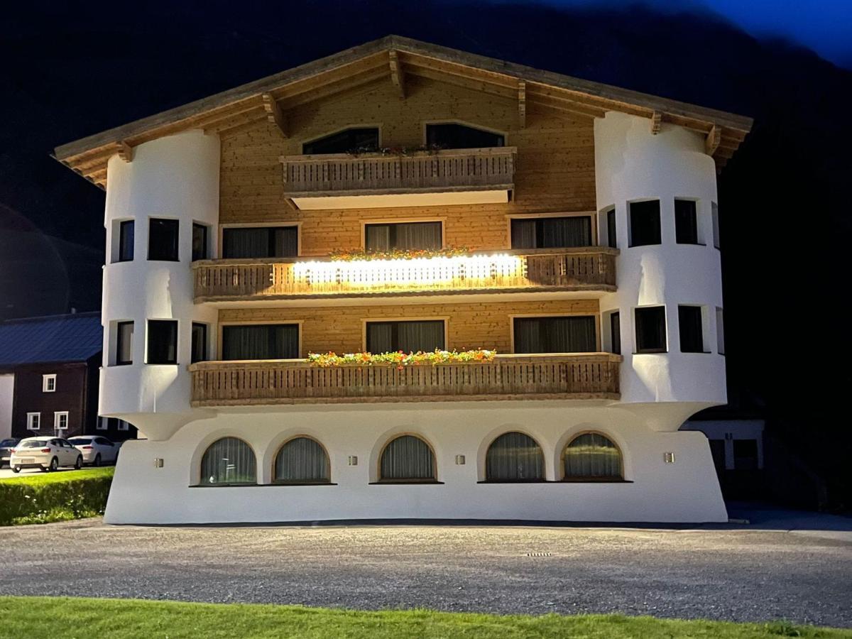 Garni Apart Wallamotta Silvretta Card Premium Betrieb Гальтюр Экстерьер фото